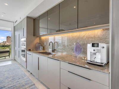 500 SE Mizner Boulevard, Boca Raton, FL 33432