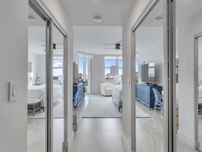 500 SE Mizner Boulevard, Boca Raton, FL 33432