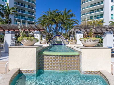 500 SE Mizner Boulevard, Boca Raton, FL 33432