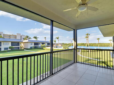 275 Beach Road, Tequesta, FL 33469