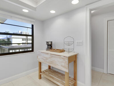 275 Beach Road, Tequesta, FL 33469