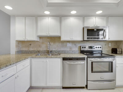 275 Beach Road, Tequesta, FL 33469