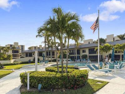 275 Beach Road, Tequesta, FL 33469