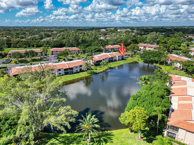 9285 Vista Del Lago, Boca Raton, FL 33428