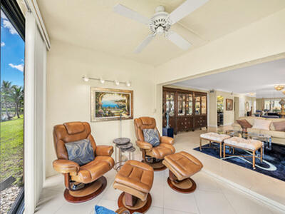 9285 Vista Del Lago, Boca Raton, FL 33428