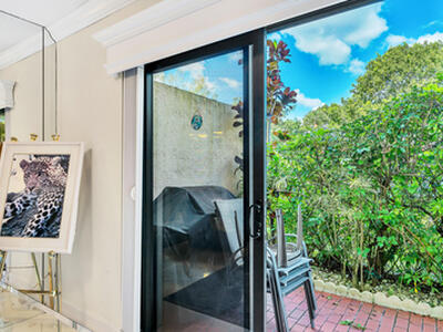 9285 Vista Del Lago, Boca Raton, FL 33428