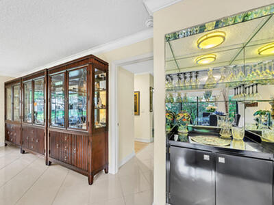 9285 Vista Del Lago, Boca Raton, FL 33428