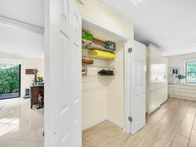 9285 Vista Del Lago, Boca Raton, FL 33428