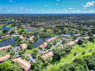 9285 Vista Del Lago, Boca Raton, FL 33428