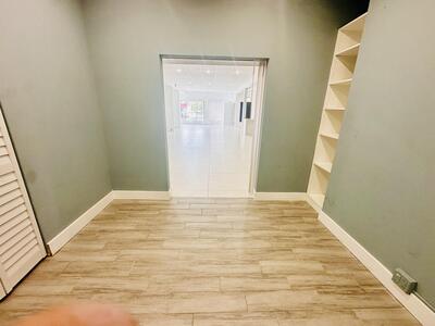 717 Northlake Blvd Boulevard, North Palm Beach, FL 33408