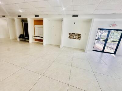 717 Northlake Blvd Boulevard, North Palm Beach, FL 33408