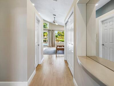 101 Sandbourne Lane Lane, Palm Beach Gardens, FL 33418