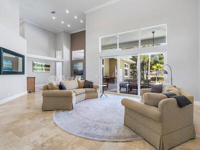 101 Sandbourne Lane Lane, Palm Beach Gardens, FL 33418