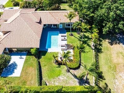 101 Sandbourne Lane Lane, Palm Beach Gardens, FL 33418