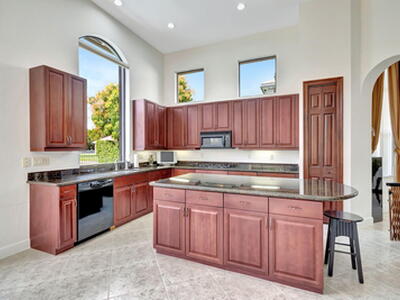 3553 Collonade Drive, Wellington, FL 33449