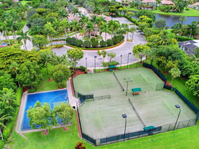 3553 Collonade Drive, Wellington, FL 33449