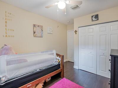 6824 SW 5th Street, Pembroke Pines, FL 33023