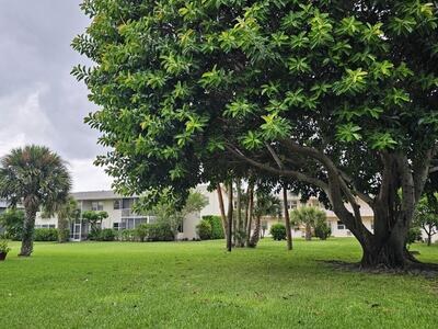 268 Norwich L, West Palm Beach, FL 33417