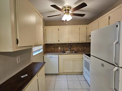 268 Norwich L, West Palm Beach, FL 33417