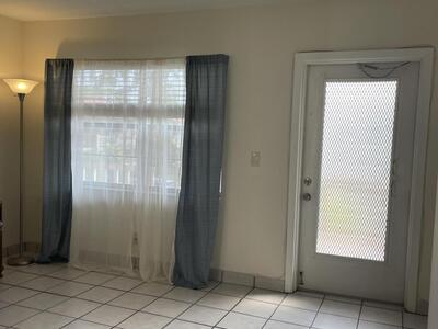 1 Abbey Lane, Delray Beach, FL 33446