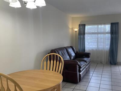 1 Abbey Lane, Delray Beach, FL 33446