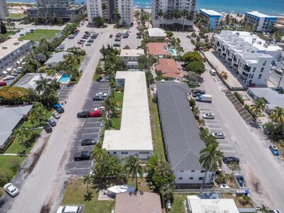 3212 NE 7th Place, Pompano Beach, FL 33062