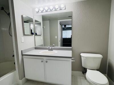 141 SW Palm Drive, Port Saint Lucie, FL 34986