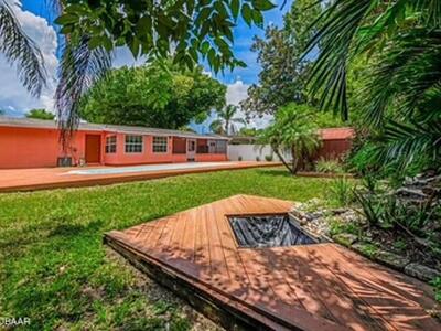 1116 St Augustine Road, Daytona Beach, FL 32114