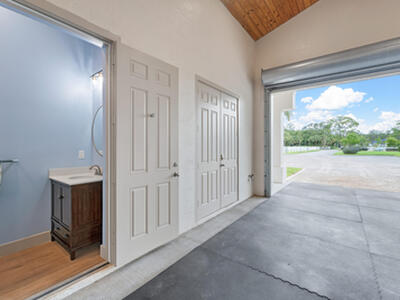 1464 Stallion Drive, Loxahatchee, FL 33470