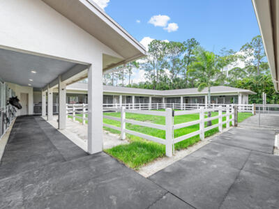 1464 Stallion Drive, Loxahatchee, FL 33470