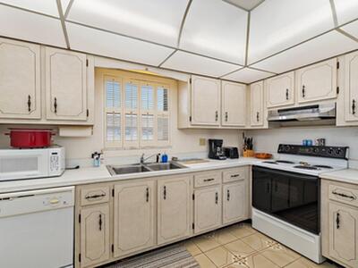 755 Saturn Street, Jupiter, FL 33477