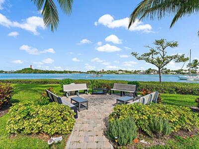 755 Saturn Street, Jupiter, FL 33477