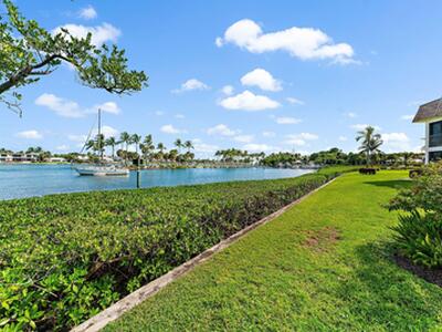 755 Saturn Street, Jupiter, FL 33477