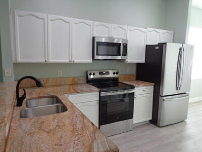 890 Lake Wellington Drive, Wellington, FL 33414