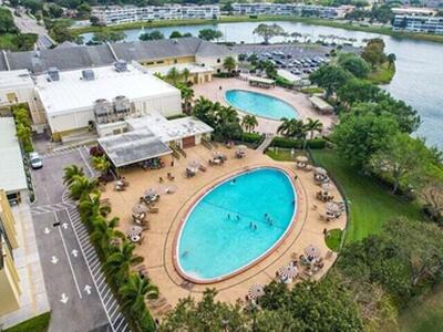 77 Andover C, West Palm Beach, FL 33417