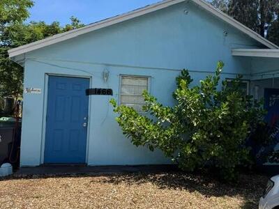 1466 S Congress Avenue