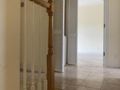 1950 Presidential 2 Way, West Palm Beach, FL 33401