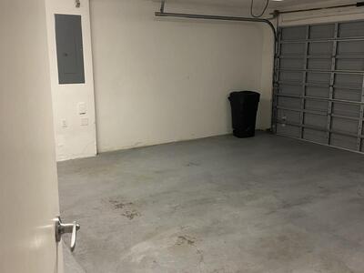 1950 Presidential 2 Way, West Palm Beach, FL 33401