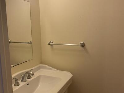 1950 Presidential 2 Way, West Palm Beach, FL 33401