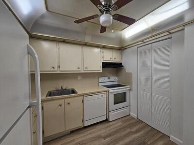 7901 S Colony Circle, Tamarac, FL 33321