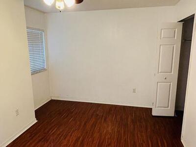 2475 NW 16th St Road, Miami, FL 33125