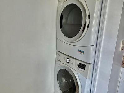 2475 NW 16th St Road, Miami, FL 33125