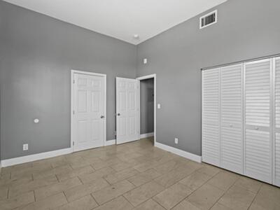 1401 Division Avenue, West Palm Beach, FL 33401