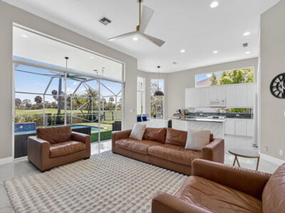 6778 Oakmont Way, West Palm Beach, FL 33412