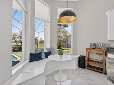 6778 Oakmont Way, West Palm Beach, FL 33412