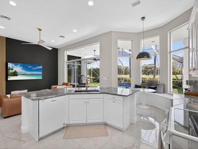 6778 Oakmont Way, West Palm Beach, FL 33412