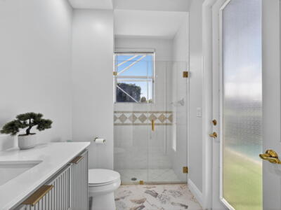 6778 Oakmont Way, West Palm Beach, FL 33412