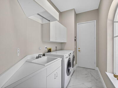 6778 Oakmont Way, West Palm Beach, FL 33412