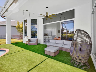 6778 Oakmont Way, West Palm Beach, FL 33412