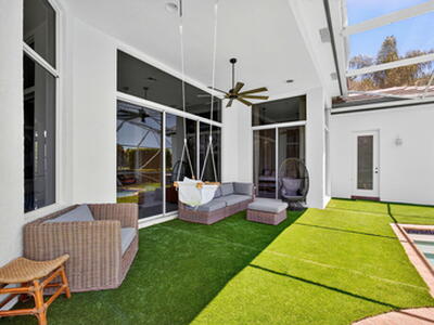 6778 Oakmont Way, West Palm Beach, FL 33412